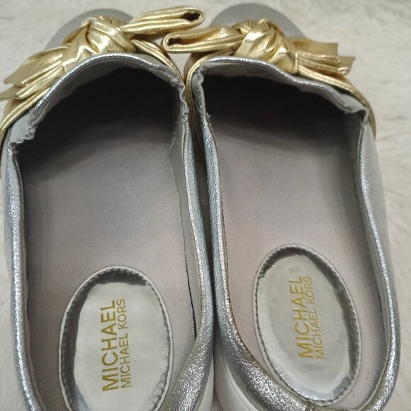 Michael Kors Women's Leather Metallic Gold Bow Slipon Platform US 8.5M - Picture 7 of 8